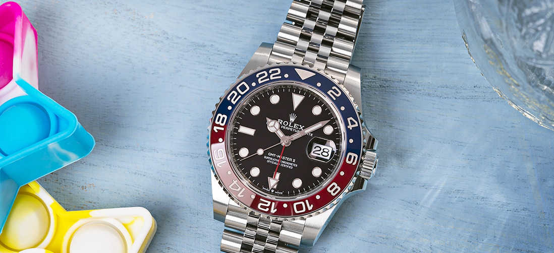 Unedited Rolex GMT Pepsi 126710BLRO watch